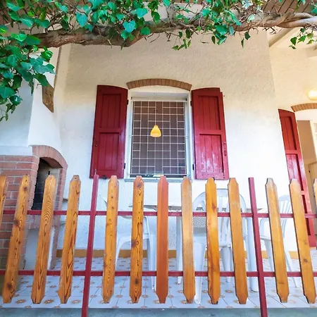 Azzurra 1- By Interhome *