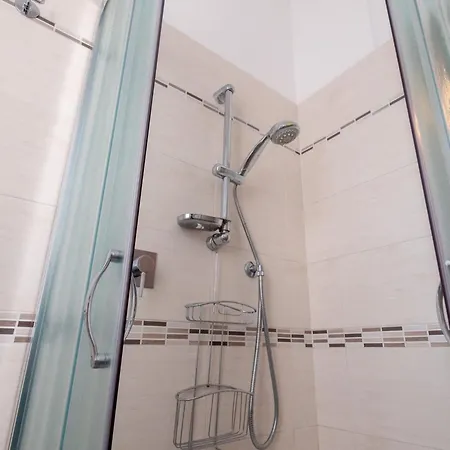 Azzurra 1- By Interhome * Lido delle Nazioni