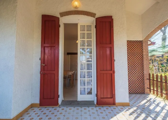 Azzurra 1- By Interhome